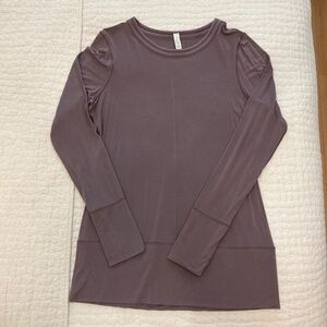 Lululemon extra long top Size Large gently used